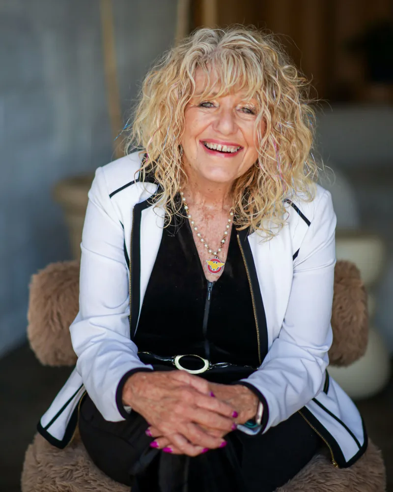 Linda Salzman, Agent at At Peace Realty